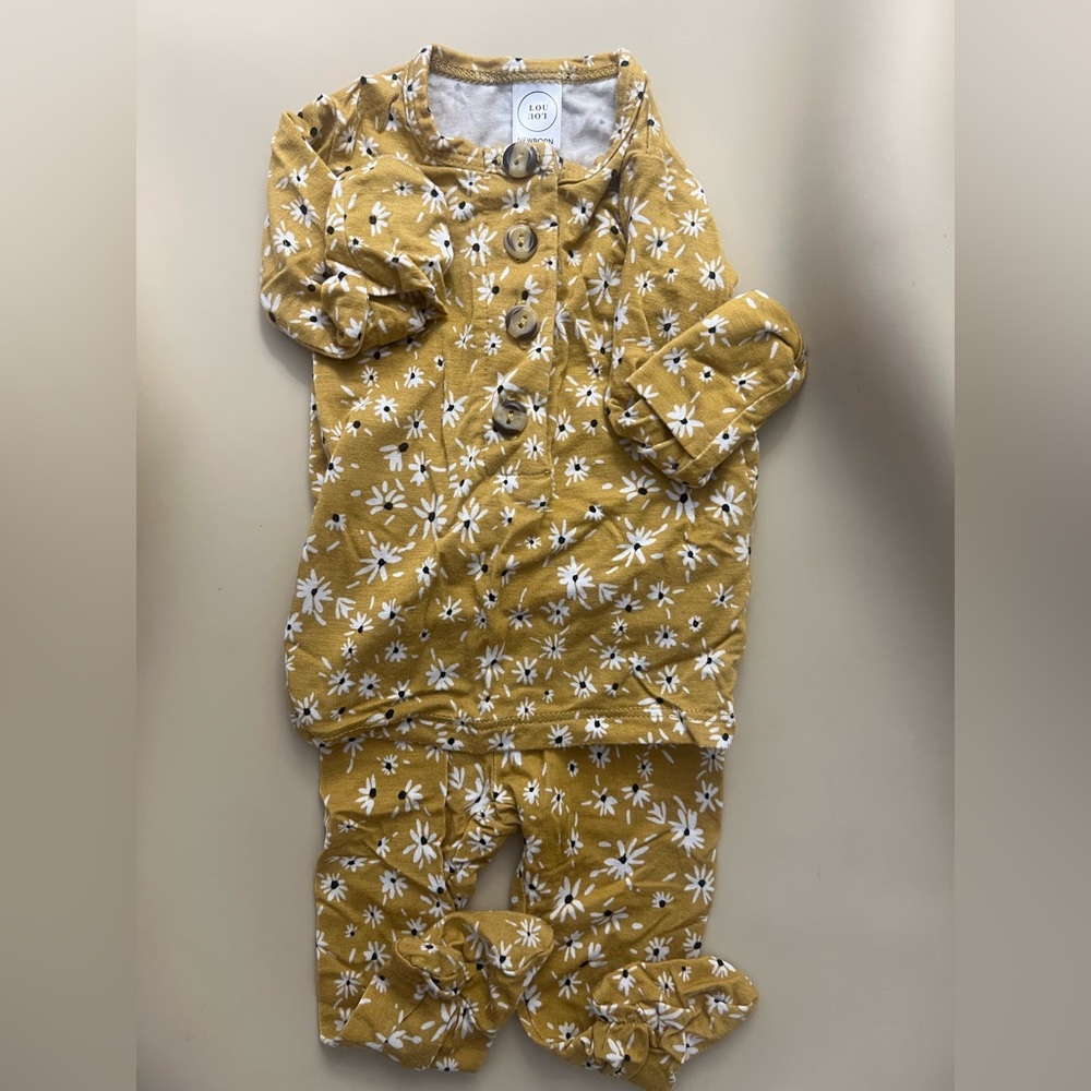 Lou Lou & Company Long Sleeve Top and Bottom- Floral